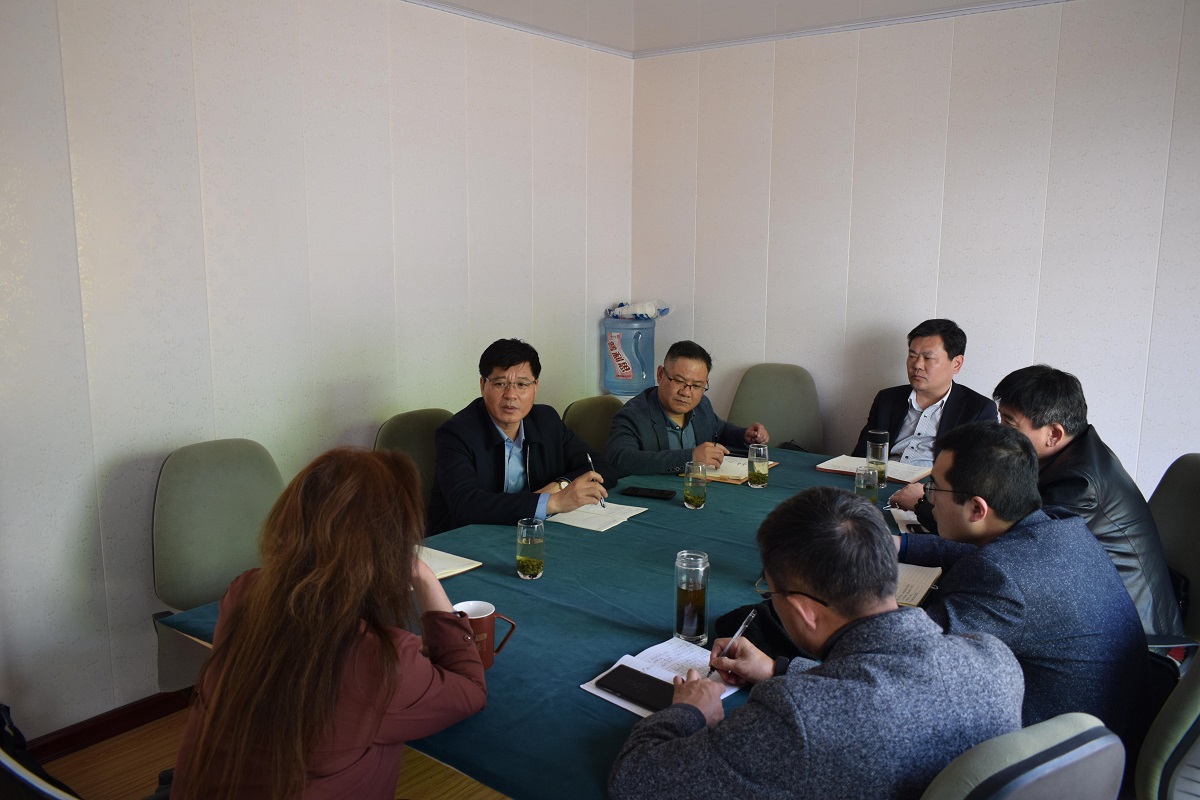 枣庄市薛城区政府党组副书记、经济开发区管委会主任王慎孝一行至格林堡考察交流