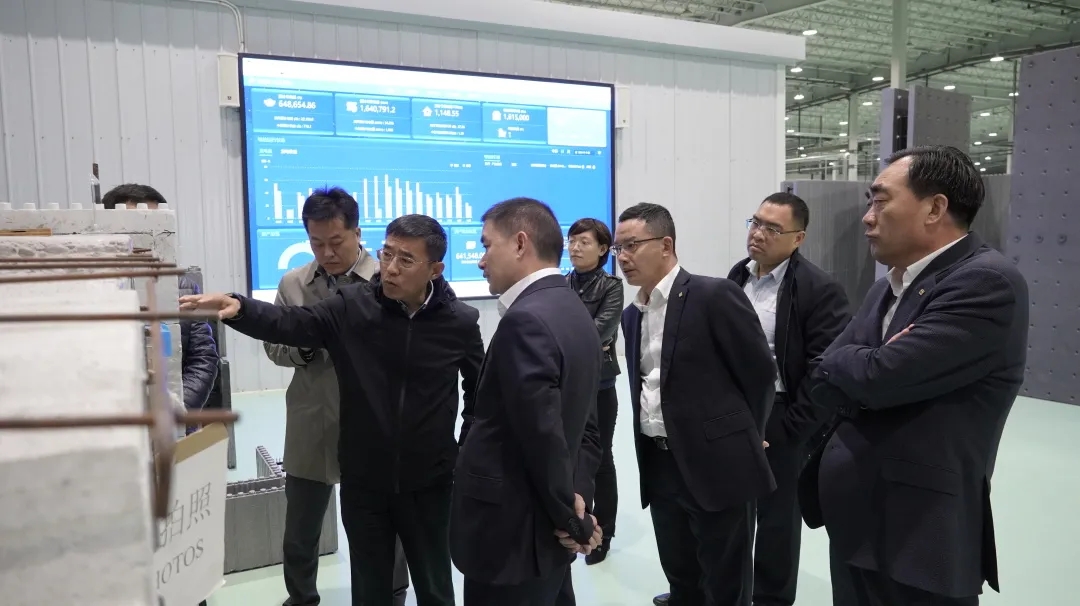 泰康保险集团至格林堡参观考察