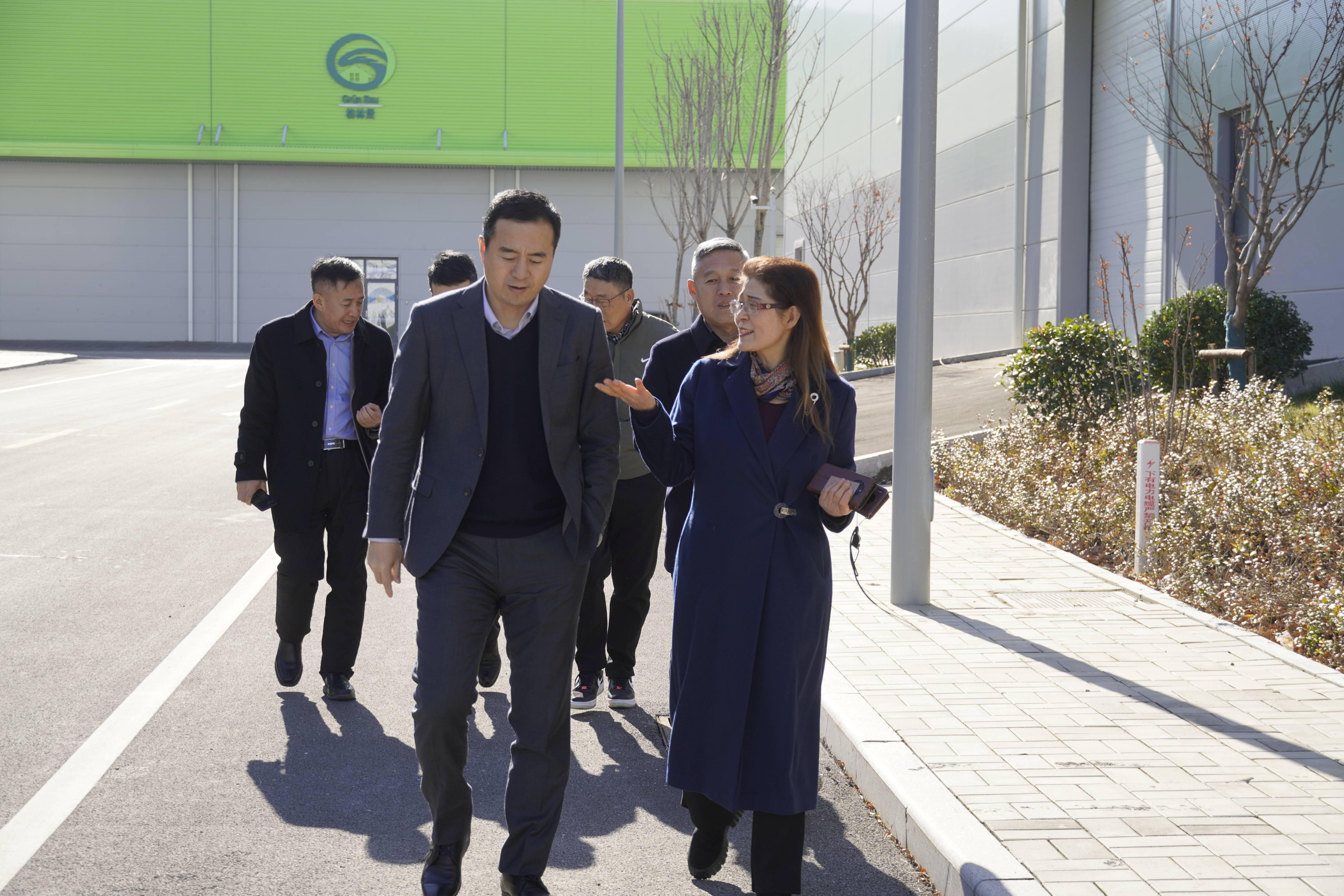 要闻|三批客人同日莅临格林堡参观考察