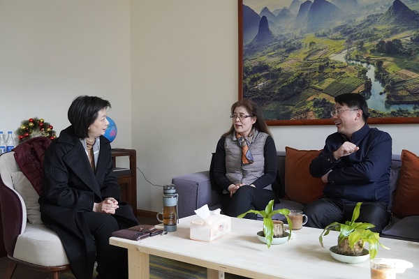 中国侨联兼职副主席，山东省侨联党组书记、主席李兴钰一行莅临格林堡考察调研