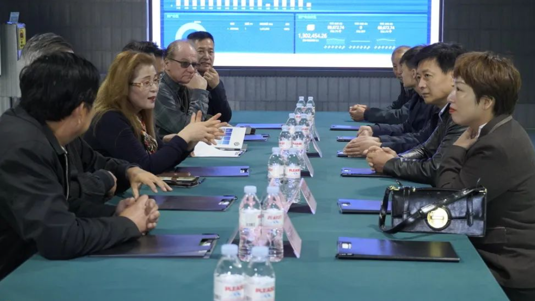 今日四批客人莅临格林堡考察调研